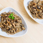 Nudeln mit Pilz-Sesam-Pesto - inspiriert von Tanja Grandits